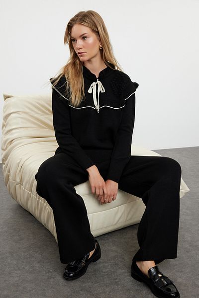Trendyol Modest Fekete Ecru bordás gallér részletes kötöttáru alsó-felső szett TCTAW25US00006