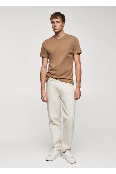 MANGO Man V-Neck T-Shirt - Simple Design