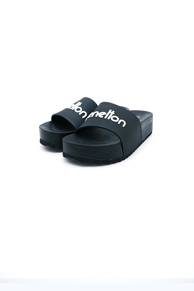 Benetton Black Women's Slippers - Bn-1212z Model