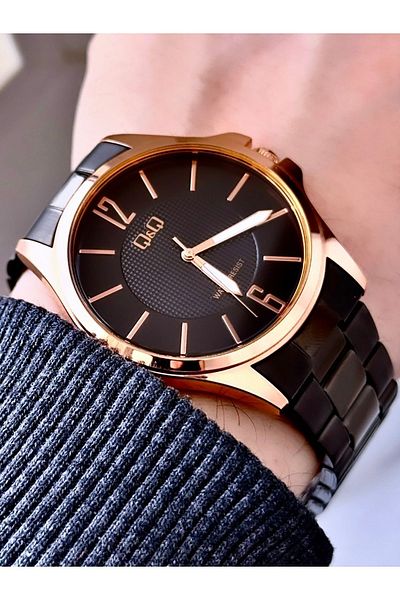 Q&Q Men's Wristwatch G2475 - Stylish and Functional Design