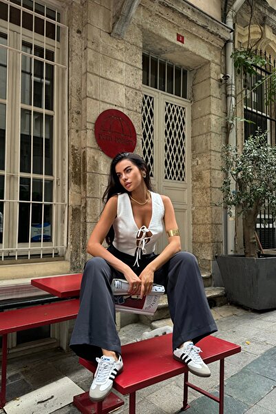 Eka White Lace-Up Women's Vest - EKA-39107