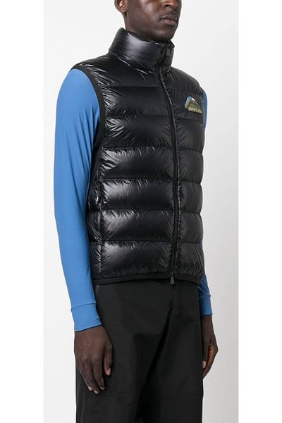 MONCLER GRENOBLE Tech Zip Gilet - Stylish and Comfortable Design