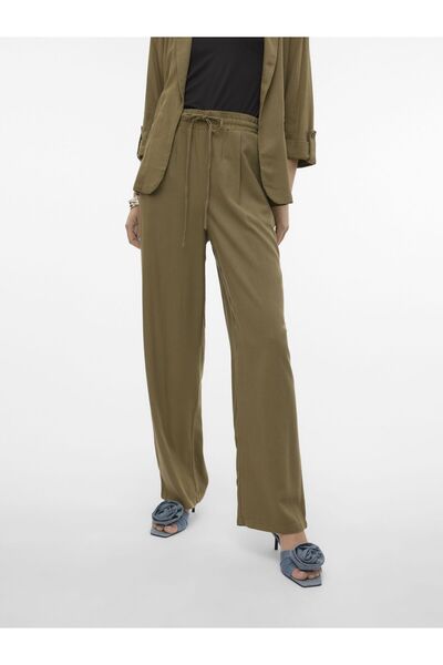 Vero Moda Hose Mit Weitem Beinschnitt Vmjesmilo Mittlere Taille Hose