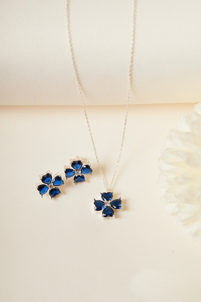 Elika Silver 925 Ayar Gümüş Kalpli Renkli Yonca Çiçek Kolye ve Küpe Set