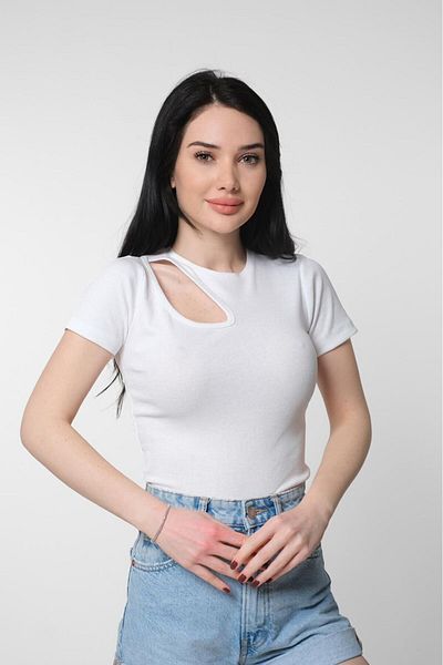 plentifulness Cut Out Detailed-Fitted-Sitting on the Body-Crew Neck Crop (Standard Size) WHITE