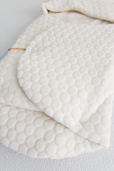 Babymod Embossed Velboa Baby Swaddle