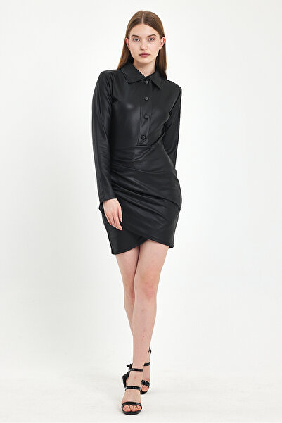 Gira Moda göğüs dekolteli gömlek yaka suni deri elbise
