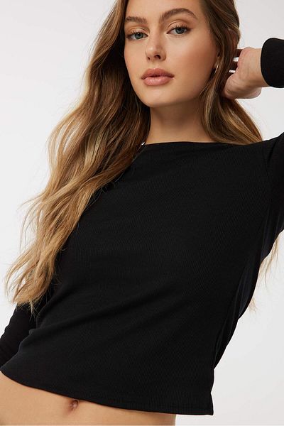 Ardene Long Sleeve Crew Neck Ribbed Tee