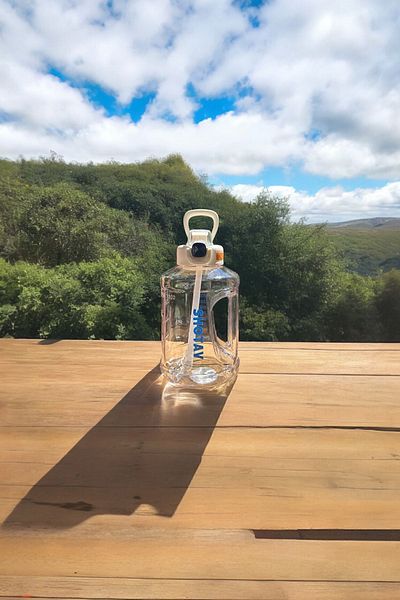 YDGR 1.5 L Water Bottle - Easy Portability, Easy Use with Handle, Handle and Straw and Straw Free