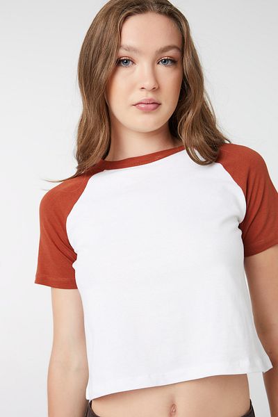 Ardene تي شيرت بوكسي راجلان الأساسي