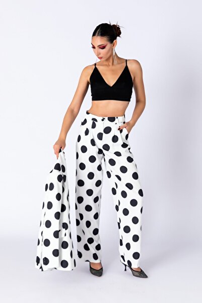 TUSSMADE Beyaz Siyah Puantiyeli Pantolon