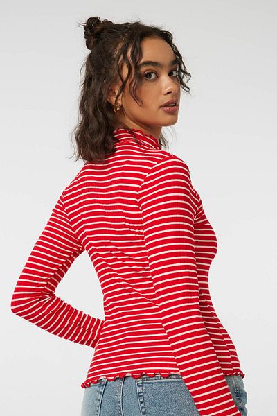 Ardene بلوزة مخططة بحافة الخس وأكمام طويلة