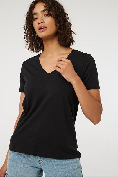 Ardene Basic V-Neck Tee