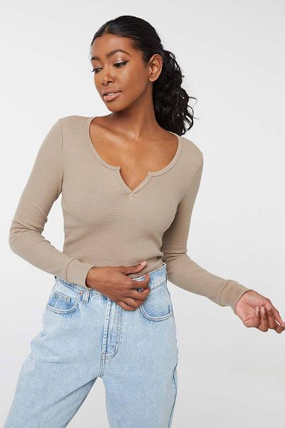 Ardene Notch-Collar Cropped Tee