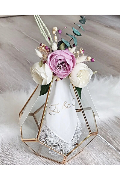 LilAmor Concept Hediyelik Prizma piramit cam küre fanus isimli söz mendili