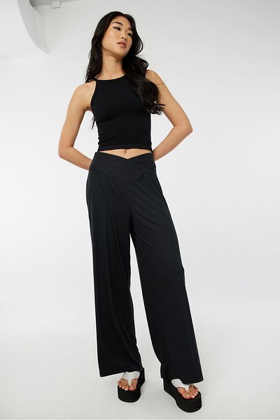 Ardene Super Soft V Front Pants