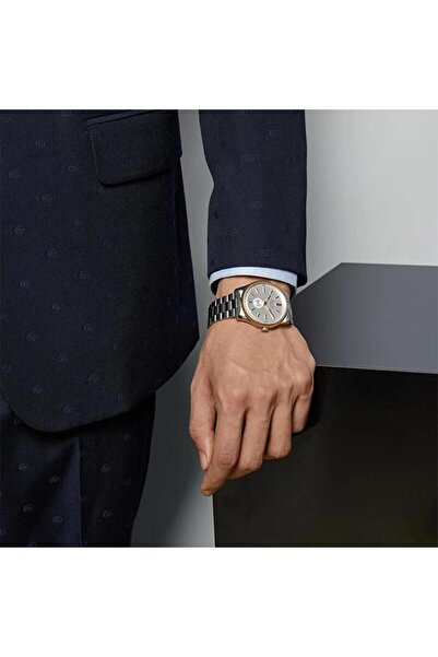 Gucci YA126390 Model Wristwatch - Stylish and Functional Design