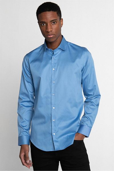 Tudors Cămașă albastră pentru bărbați, slim fit, cu mânecă lungă din satin de bumbac, seria premium