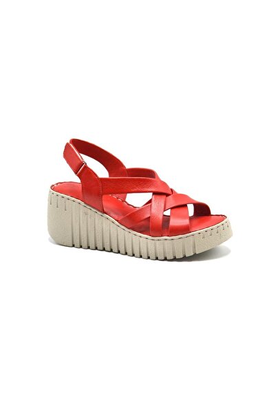 Venüs VENÜS 24340254Y DOLGU TOPUK YUMUŞAK DERİ KADIN SANDALET