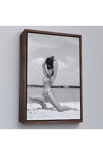 Harita Sepeti Ζωγραφική τοίχου με κορνίζα Leopard Bikini Bettie Page-6053