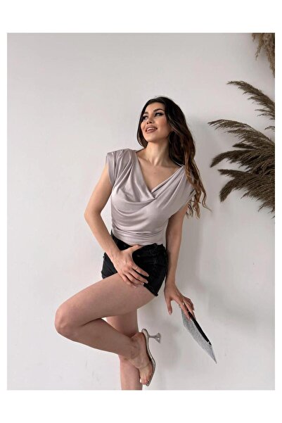 SEVAL ÇALIM Degaje yaka votkalı bluz