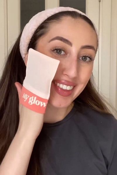MYGLOW Unisex Facial Scrub - Elastic Flushing and Silk Peeling Gloves for All Skin Types