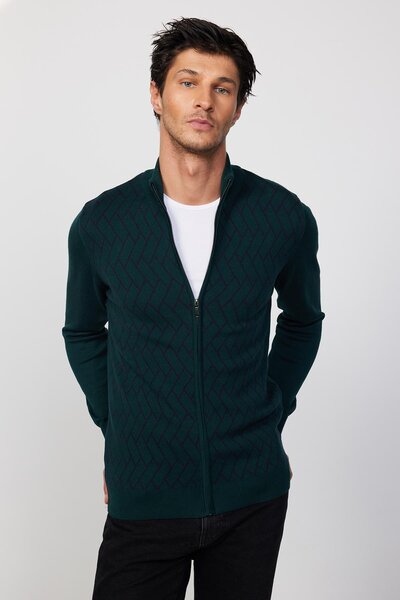 Tudors Erkek Slim Fit Dar Kesim Yarım Balıkçı Yaka Fermuarlı Önü Desenli Yeşil Hırka