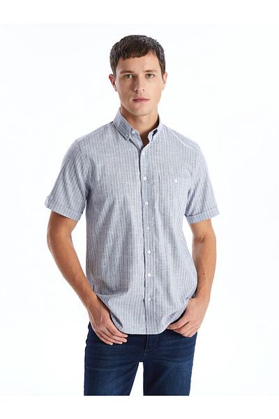 LC Waikiki Cămașă pentru bărbați cu model Regular Fit - mânecă scurtă