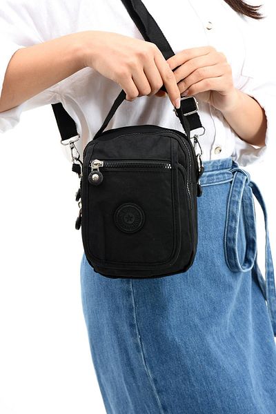 571 Collections Çanta Εξαιρετικά ελαφριά και μαύρη τσάντα Unisex με τσέπη - Σταυρός ιμάντας (Μοντέλο: 571-6K)