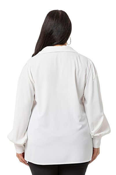 DISENTIS MODEST Λευκή Μπλούζα Plus Size - Γιακάς Πουκάμισου, Μανσέτες και Πλαϊνά Σκισίματα