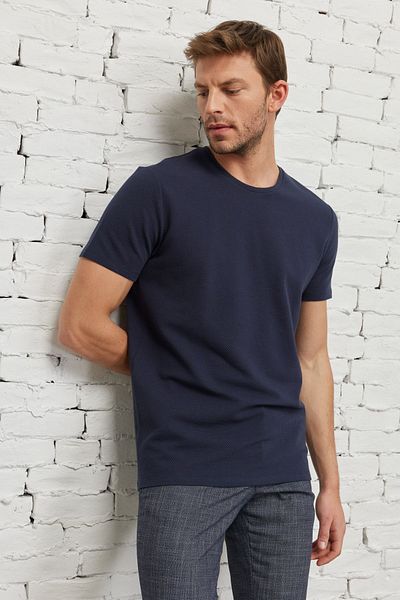 AC&Co / Altınyıldız Classics Pánské námořnicky modré flexibilní slim fit modalové tričko – kulatý výstřih, měkký knoflík