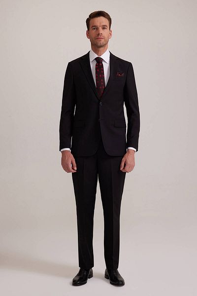 Ysf Men's Black Regular Fit Suit