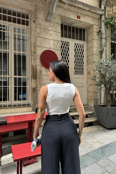 Eka White Lace-Up Women's Vest - EKA-39107