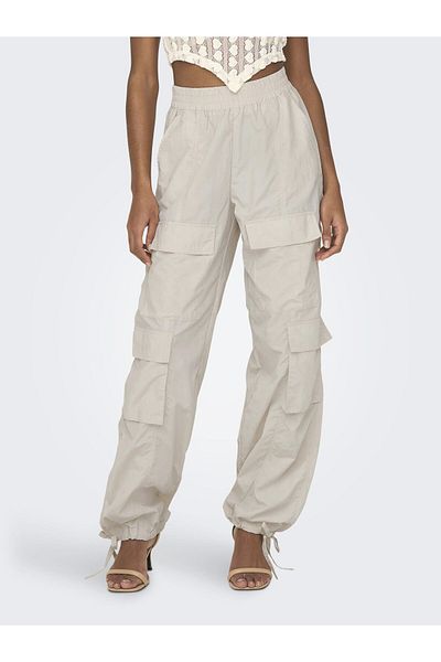 ONLY Cargo-Hose Neoenielca Mittlere Taille Gerade geschnittener Schlauch