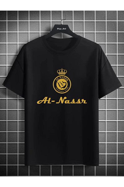 Pisa Art AL NASSR GOLD ΕΜΒΛΗΜΑ - Μπροστινό και μεσαίο έφηβο μπλουζάκι με ειδικό σχέδιο