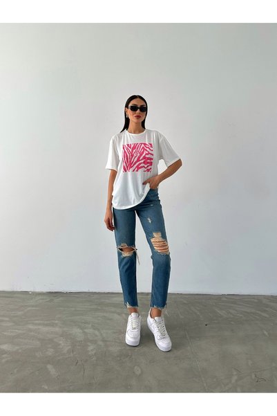 Fiori Ripped and Dirty Hem Mom Jeans Dark Blue