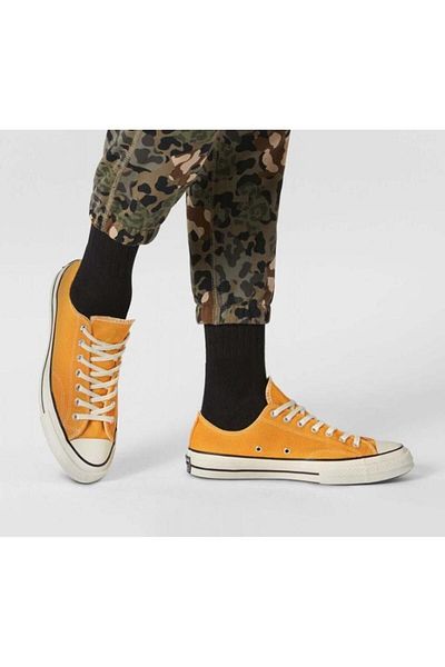 converse Unisex slunečnicové/černé/volejové tenisky