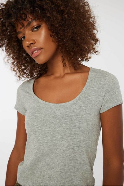 Ardene Basic Scoop Neck Crop Tee