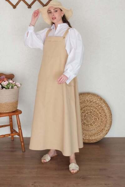 Ceylan Otantik Set de cămașă crop cu guler clasic alb și salopet cu fustă din...