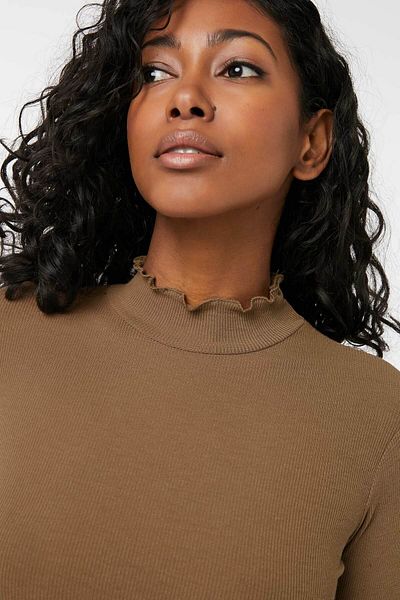 Ardene Lettuce Edge Long Sleeve Top