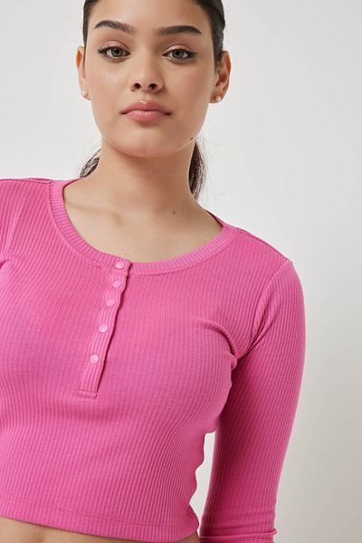 Ardene Crop Tee with Snap Buttons