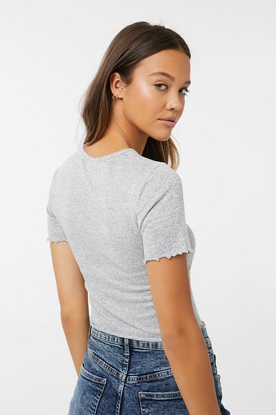 Ardene Lettuce Edge Cropped Tee