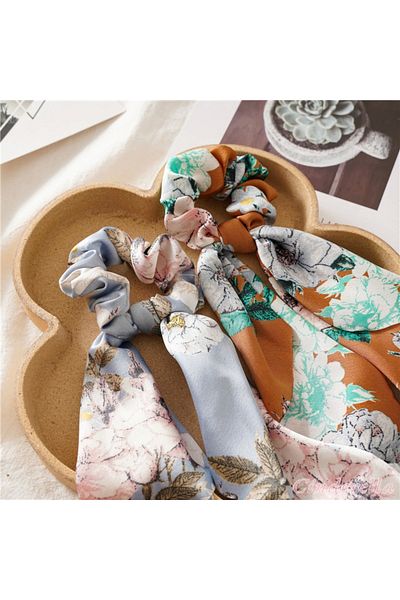 Cinderella Țesătură elegantă din satin de lux cu imprimeu albastru - Agrafă de păr elastică pentru femei cu eșarfă