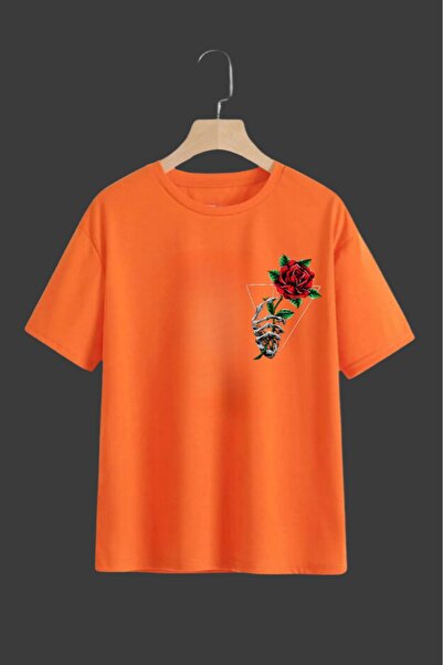 oneagılyazı تي شيرت كبير الحجم مطبوع عليه وردة للجنسين