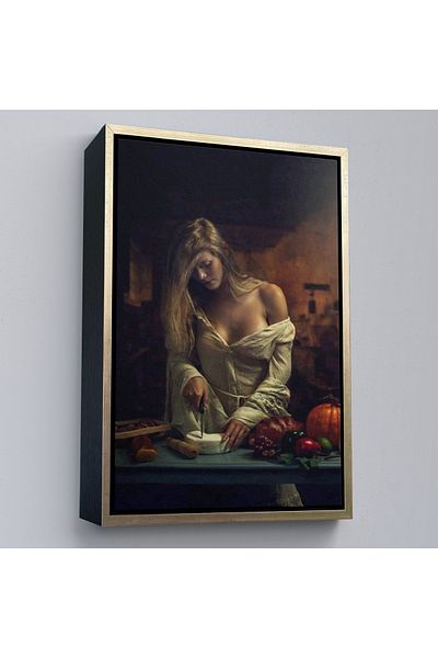 Harita Sepeti Pictură decorativă de perete pentru femeie frumoasă care tăie brânză într-un cadru-6299