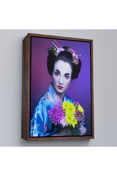 Harita Sepeti Geisha într-un kimono albastru cu cadru Tablo-5977