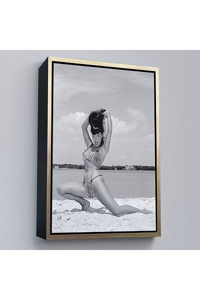 Harita Sepeti Ζωγραφική τοίχου με κορνίζα Leopard Bikini Bettie Page-6053