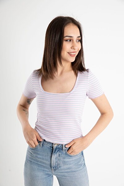 Mood Lab Kadın Pembe Çizgili U Yaka Fitted Kısa Kollu Crop Pantolon