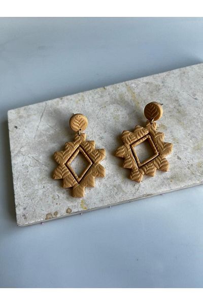 Gizy Store Polymer Clay Handmade Cream Beige Aztec Patterned Earrings
