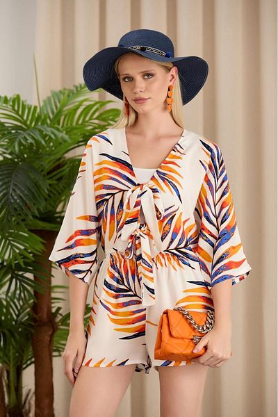 forte bella Leaf Patterned Shorts and Blouse Set